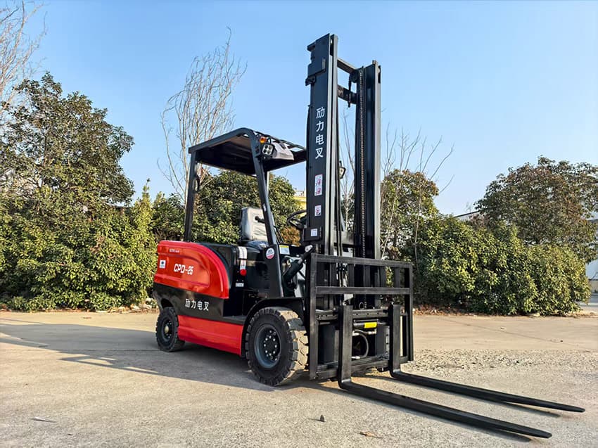 叉车该如何保养？