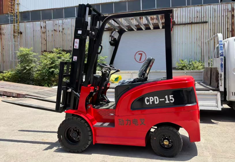 选购叉车的因素有哪些？